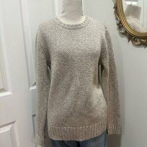 Elegant Heather Gray Crew Neck Sweater